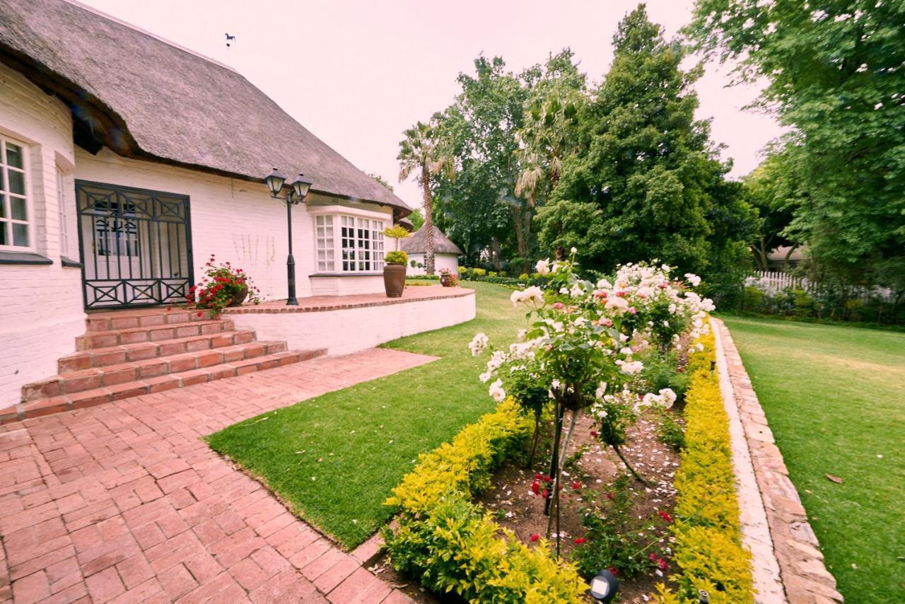 Sandton Country Manor Йоханнесбург Экстерьер фото
